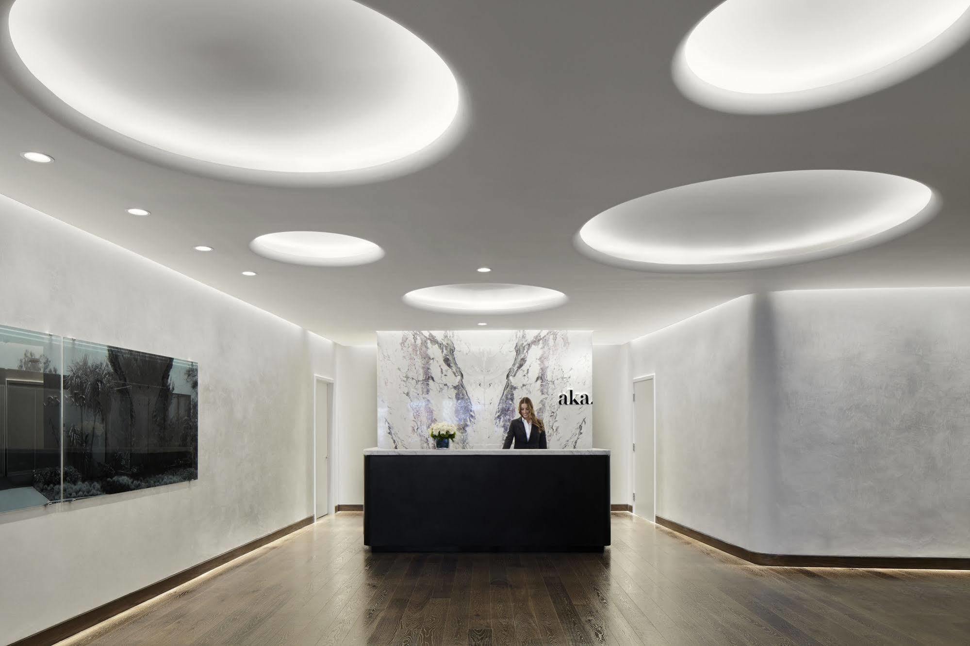 Aka Beverly Hills Apartahotel 4*